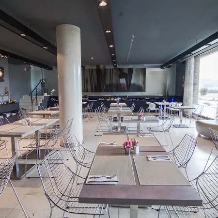 Petit Palace Tamarises