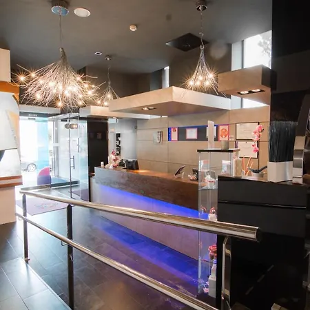 Petit Palace Tamarises Hotel 3*