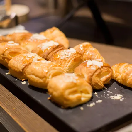 Petit Palace Tamarises 3*