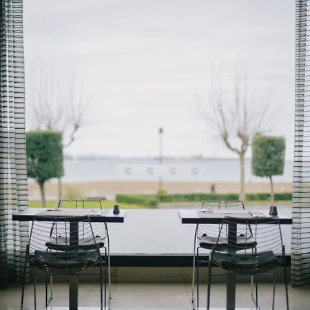 Petit Palace Tamarises 3* Getxo