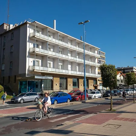 Petit Palace Tamarises Hotel