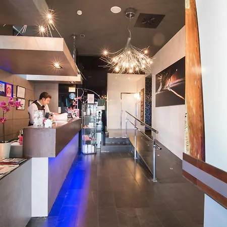 Petit Palace Tamarises 3*