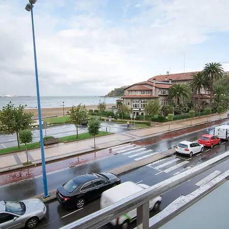 Hotel Petit Palace Tamarises 3*