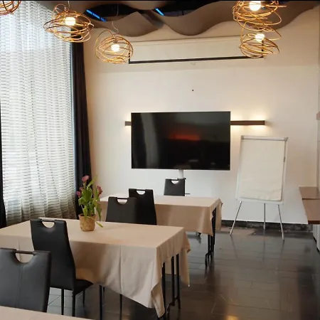 Petit Palace Tamarises 3*