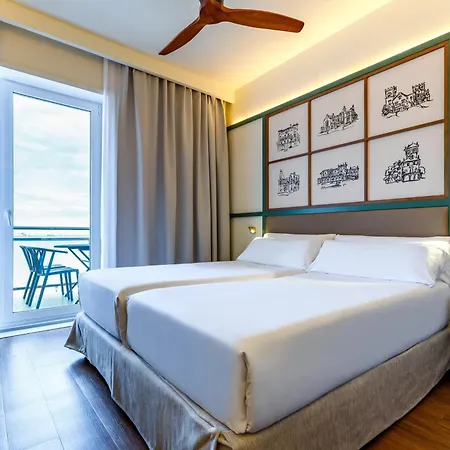 Petit Palace Tamarises Getxo