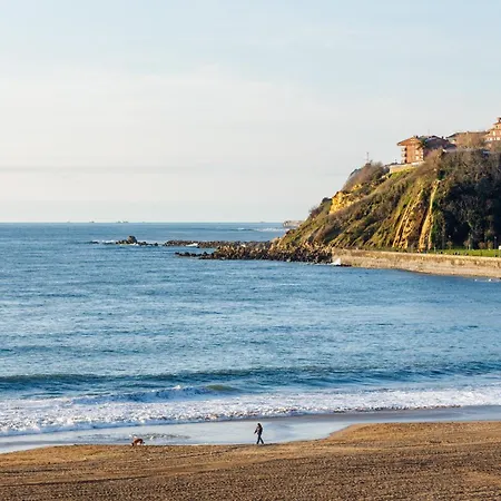 Petit Palace Tamarises Getxo