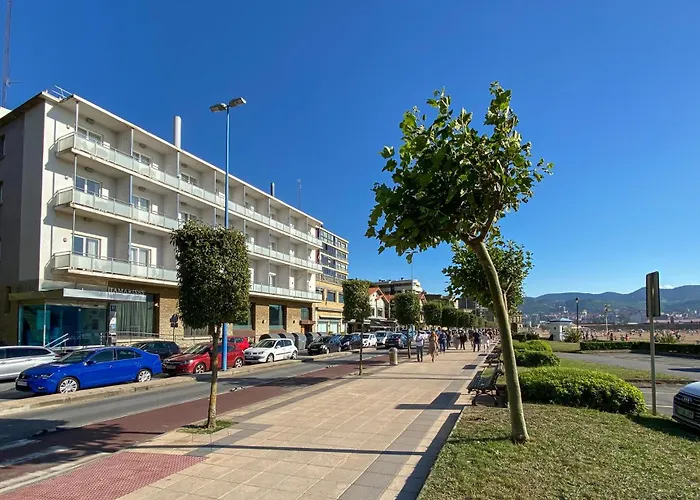 Petit Palace Tamarises 3* Getxo