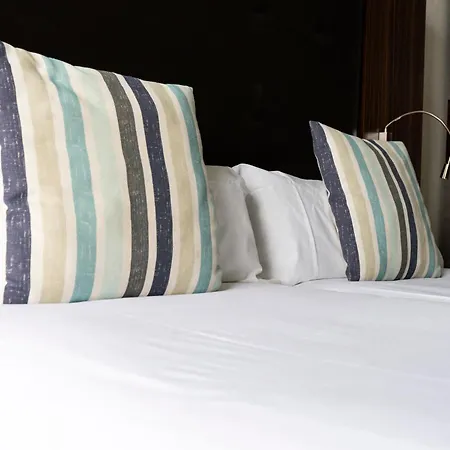 Petit Palace Tamarises Hotel 3*