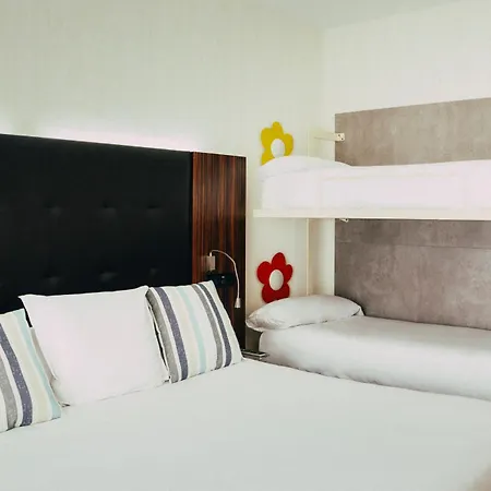 מלון Petit Palace Tamarises גטסו